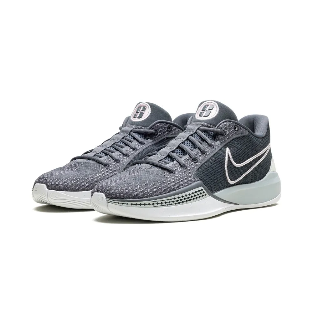 Nike Sabrina 1 Beyond FQ3381-003 / grau