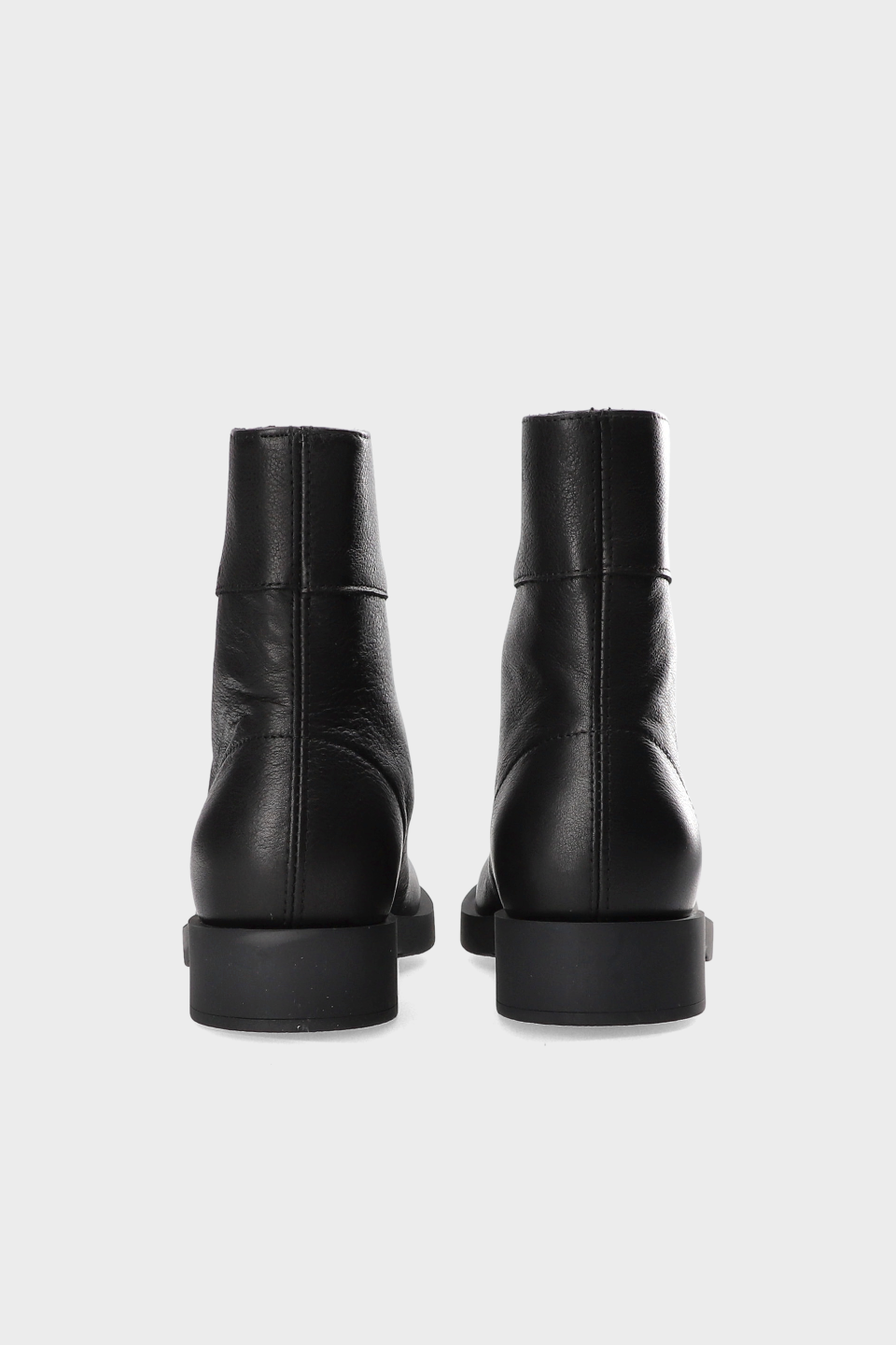 CPH681 vitello black