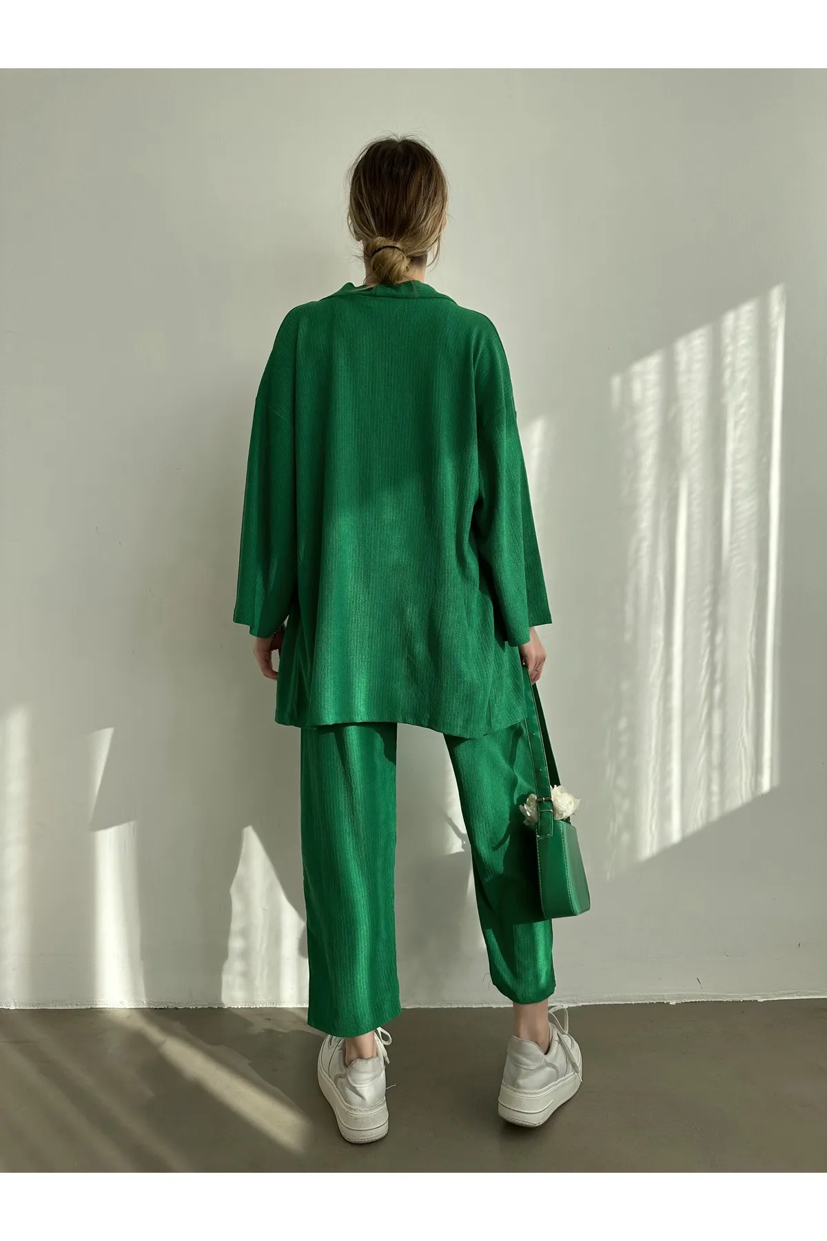 BEJNA  Grünes Kimono-Hosen-Strickset für Damen