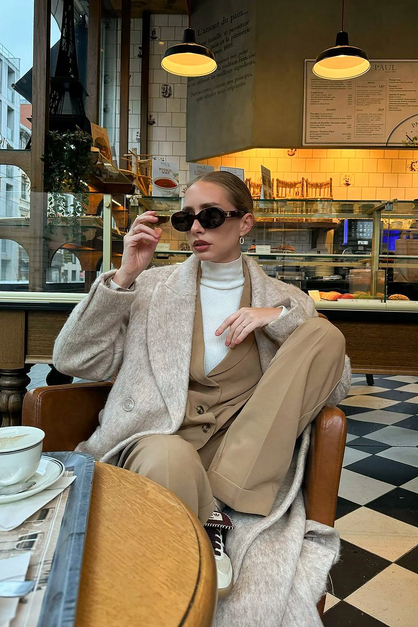Oversize-Blazer mit drei Knöpfen