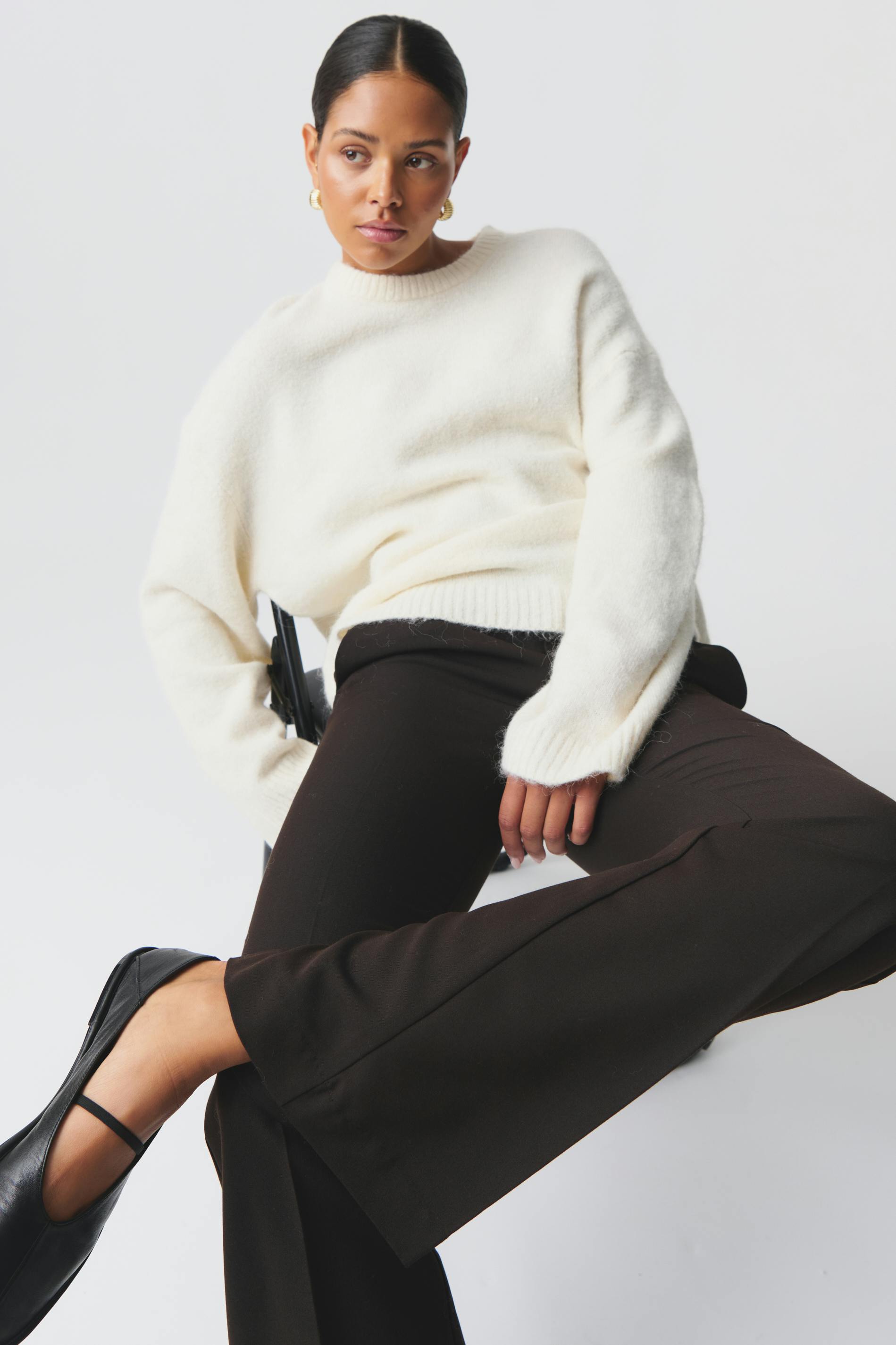 Relaxed bootcut trousers