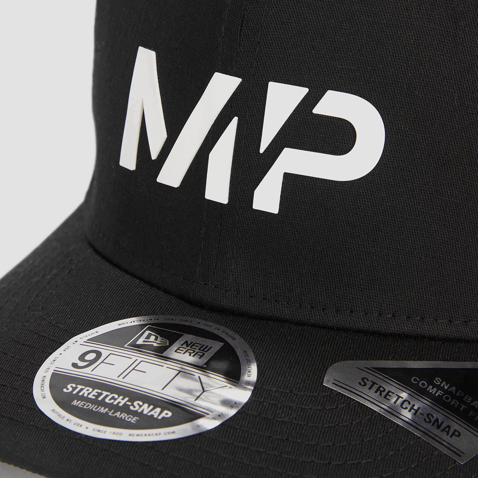 Casquette snapback extensible MP New Era 9FIFTY – Noir/Blanc