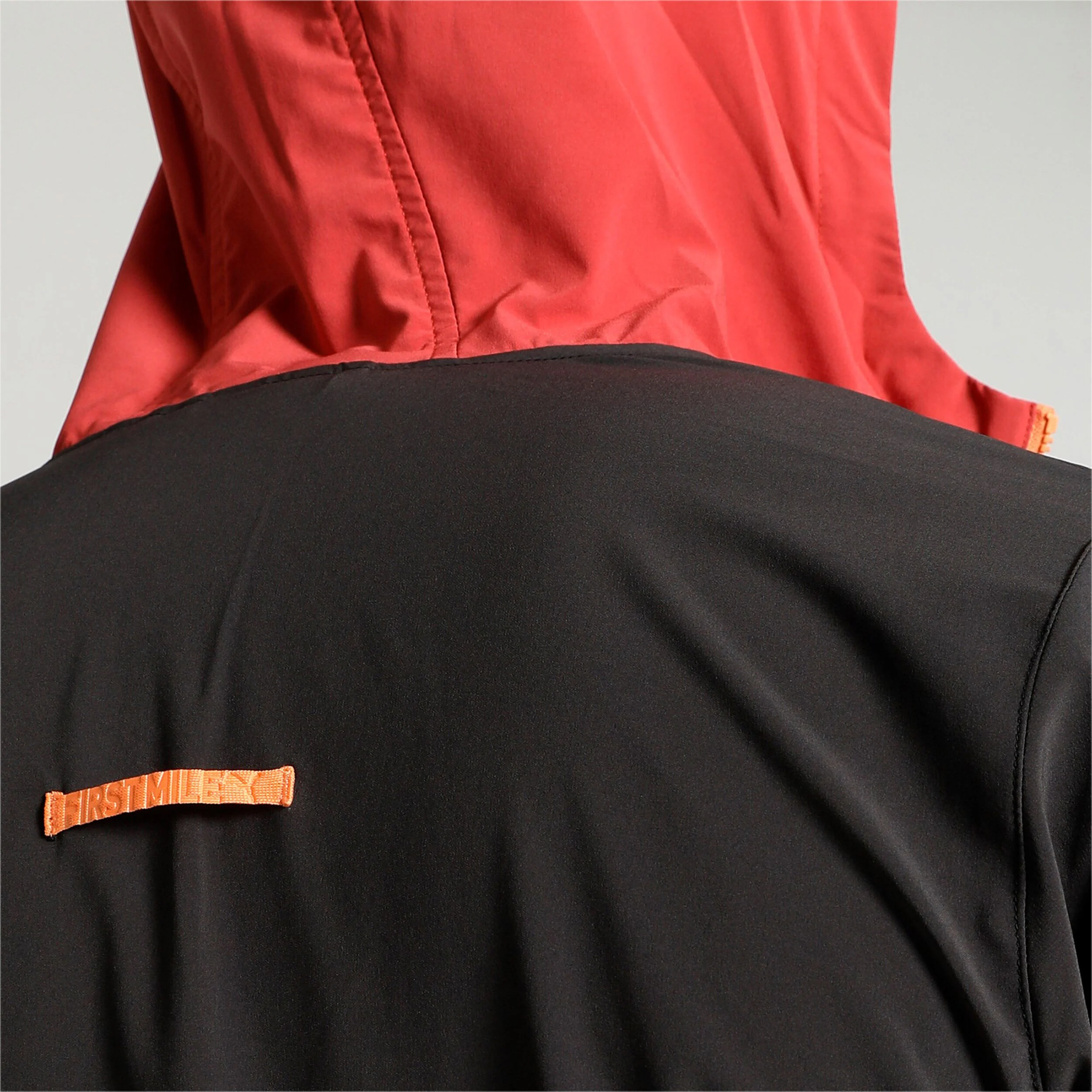 First Mile Woven Laufjacke Herren - Schwarz, Rot