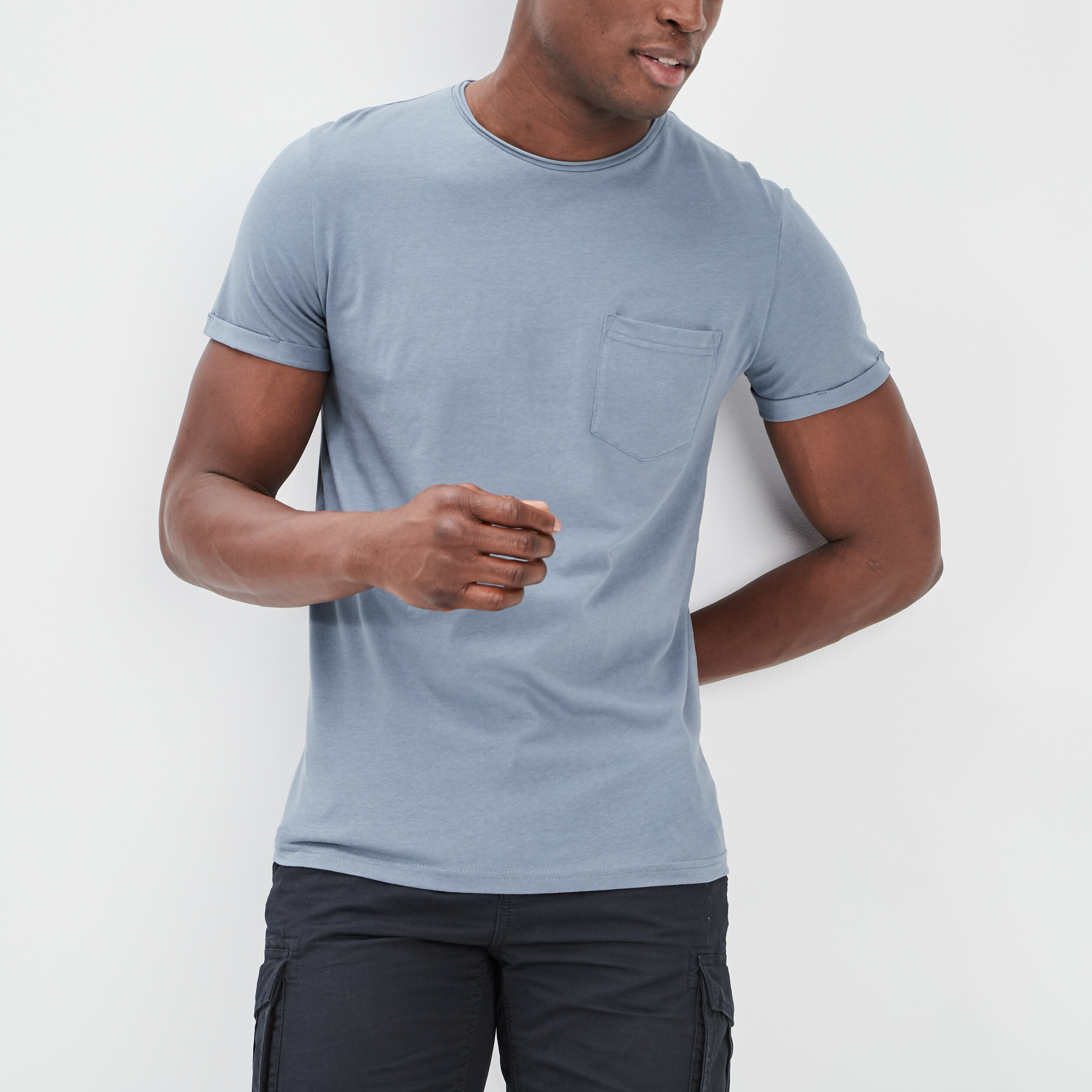 T-shirt col rond avec poche plaquée bleu gris homme | La Halle