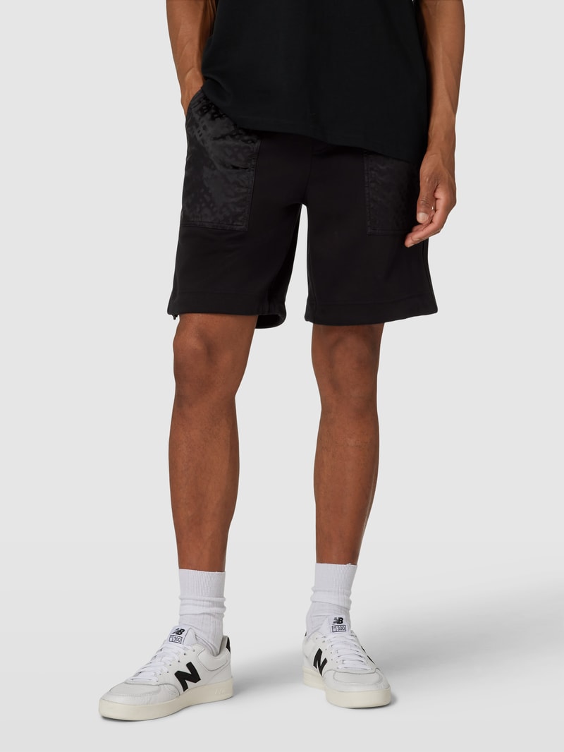 Sweatshorts mit Logo-Details Modell 'Lamson' in schwarz