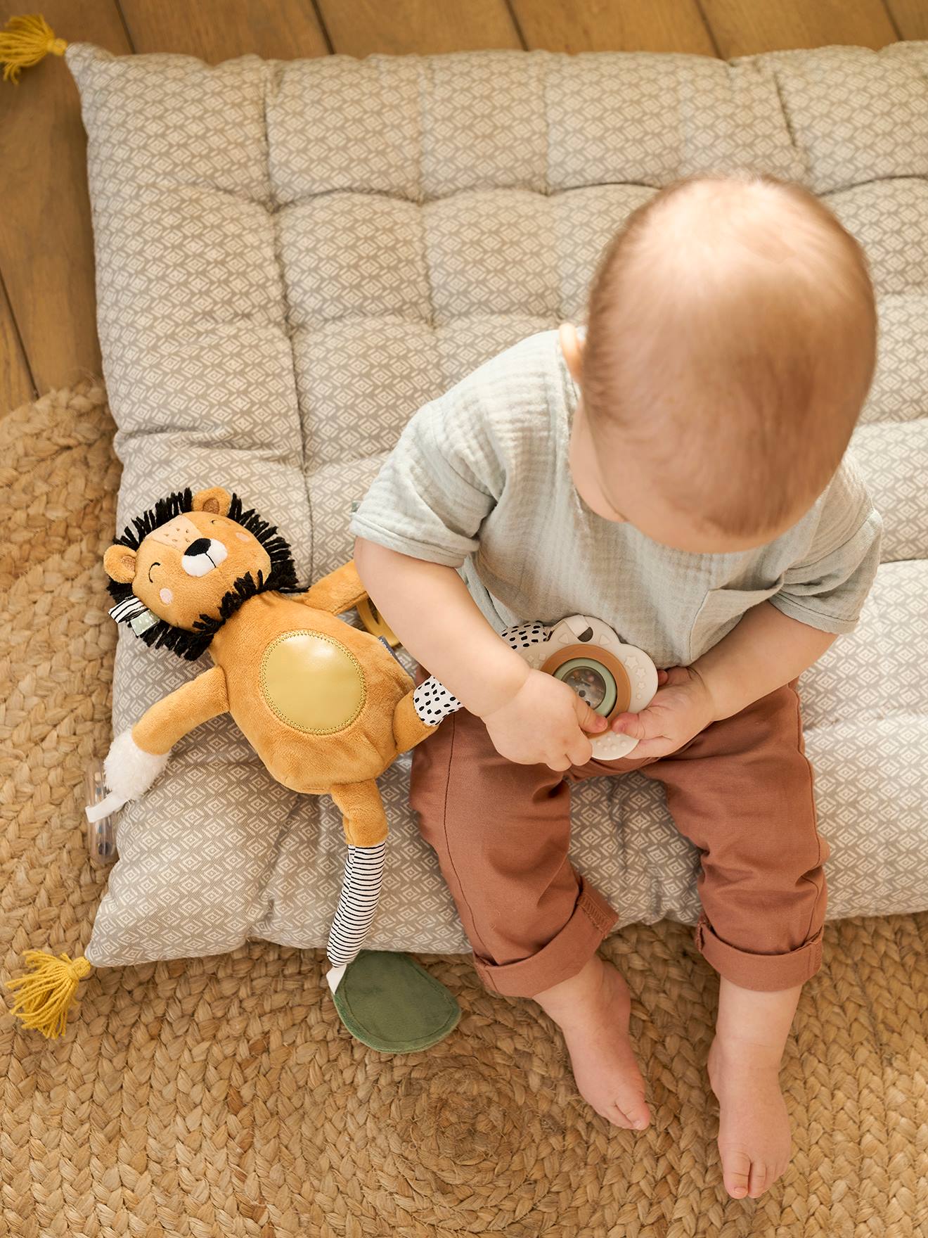 Vertbaudet Baby Activity-Löwe TANSANIA zum Aufhängen - orange