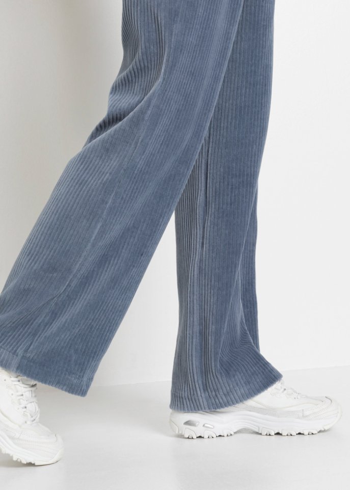 Ausgestellte Hose in Cordoptik