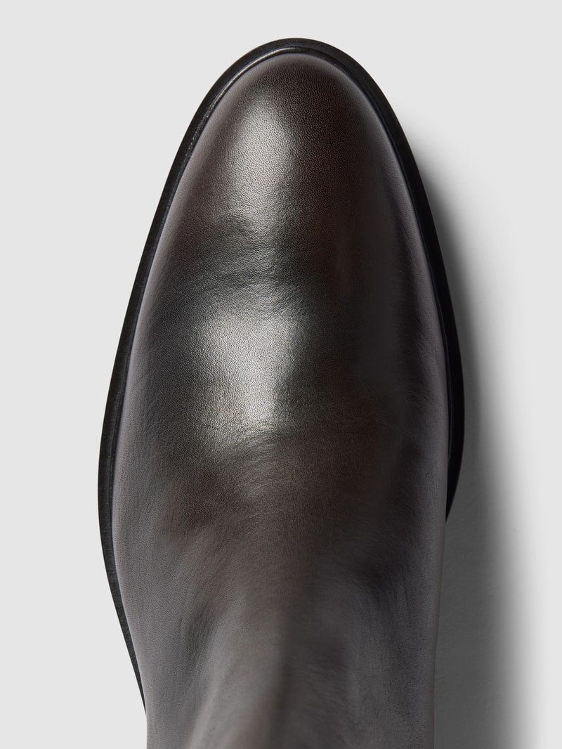 Chelsea Boots mit rückseitiger Prägung Modell 'Samuel' in mittelbraun