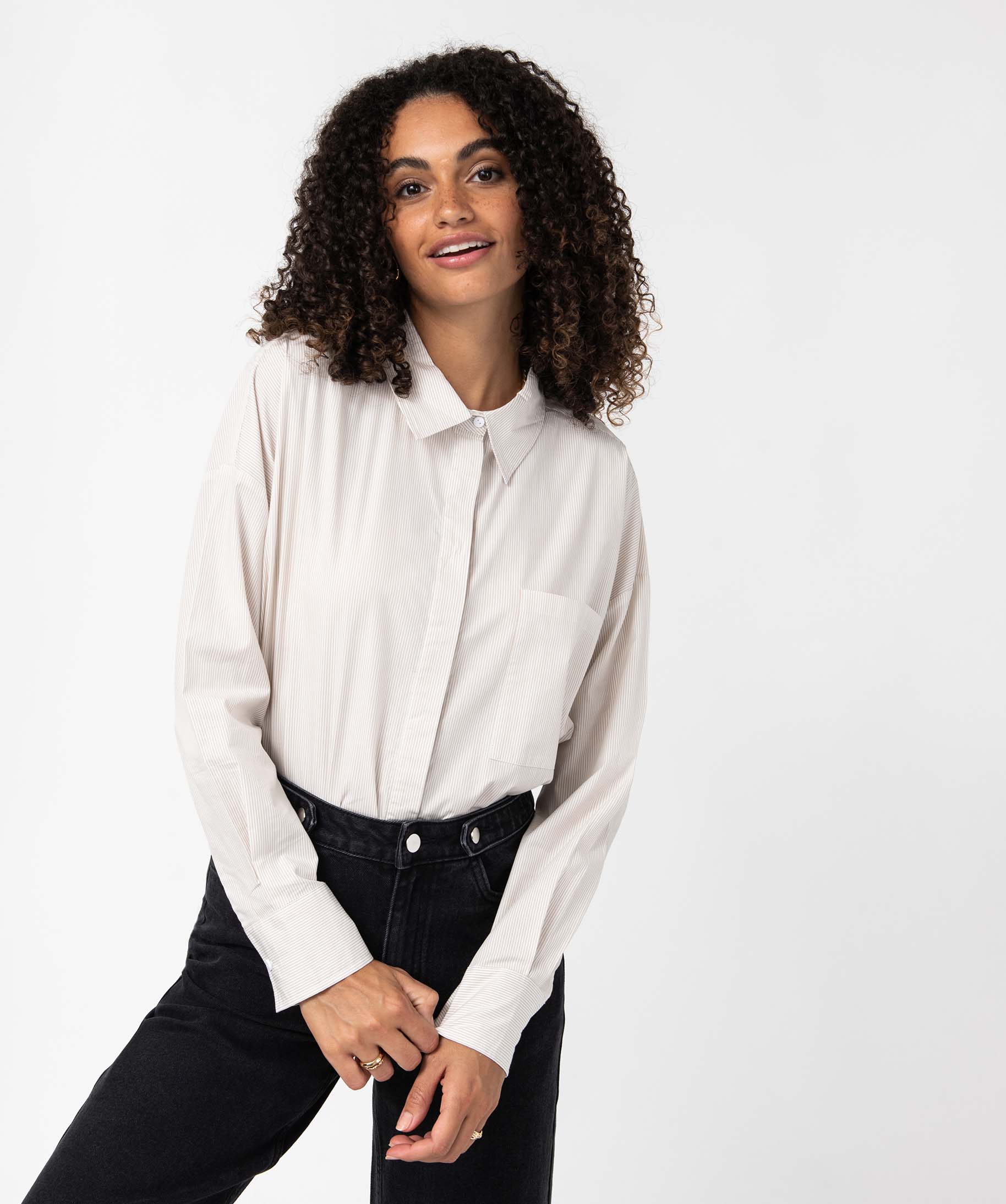Chemise femme à fines rayures coupe oversize raye | GEMO
