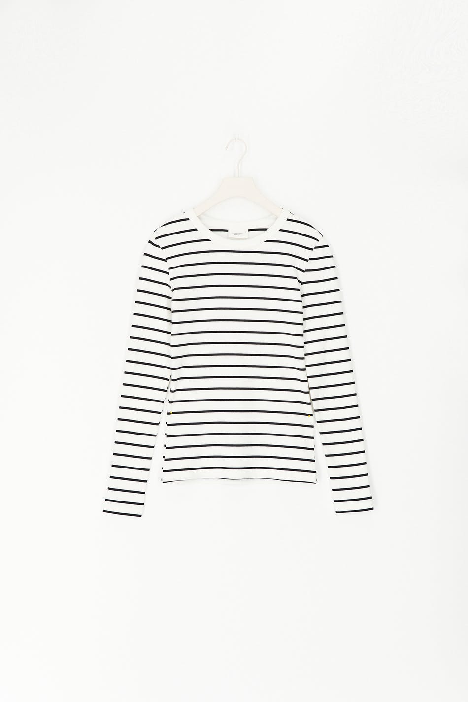Basic long sleeve top