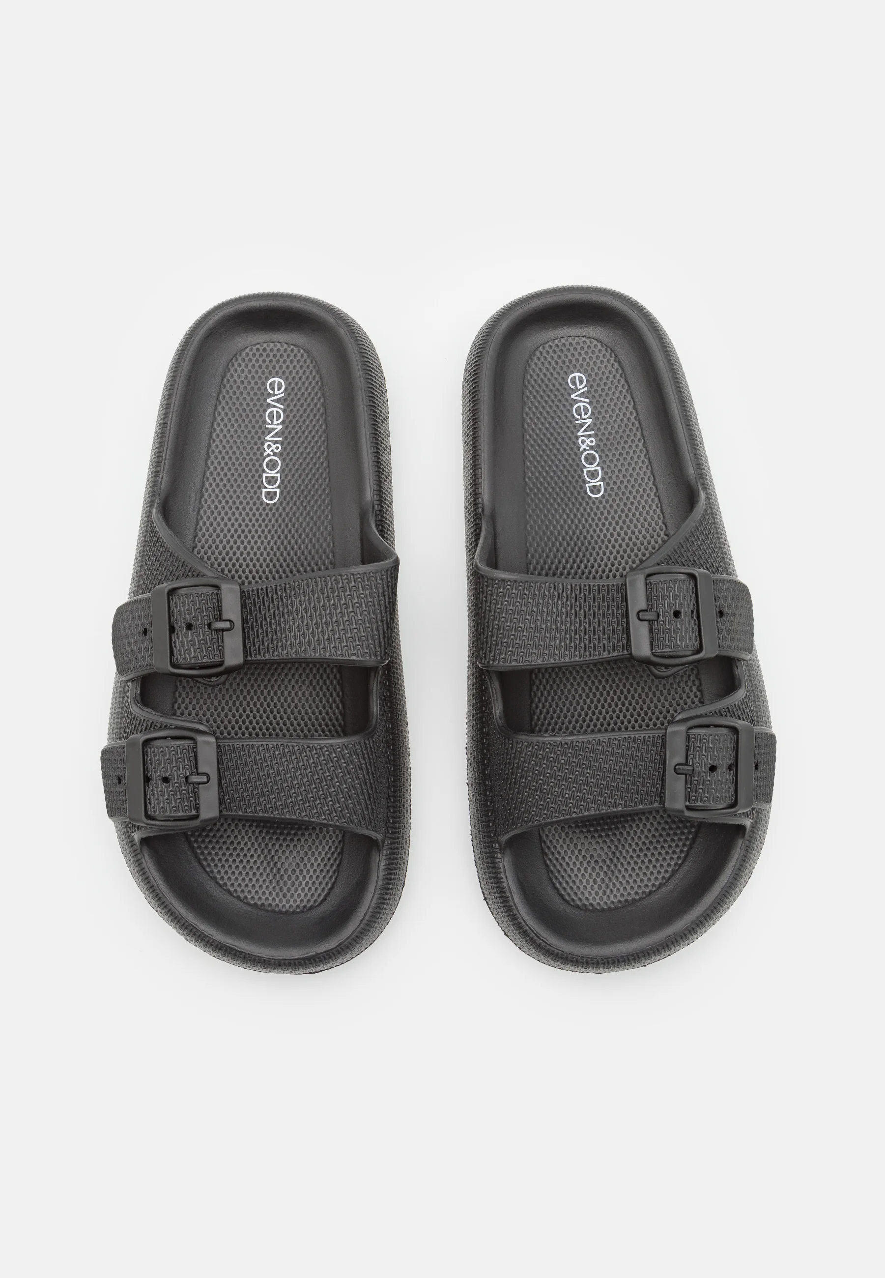 Pantuflas pares e impares