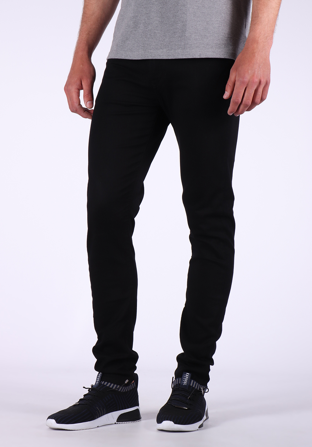 DADAA  Jean noir, coupe skinny