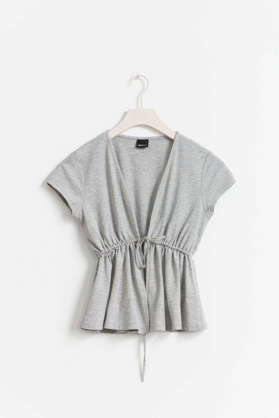 Tie top
