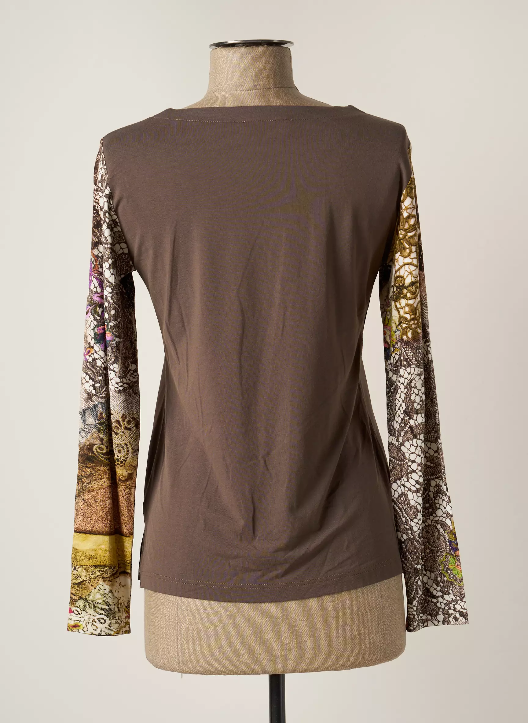 Jean Gabriel Tshirts Femme couleur marron