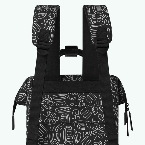 Adventurer Small Backpack Amiens black