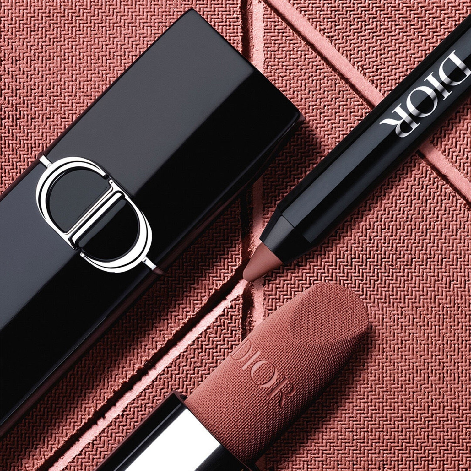 DIOR Kontúrovacia ceruzka na pery odolná voči prenosu - dlhotrvajúca