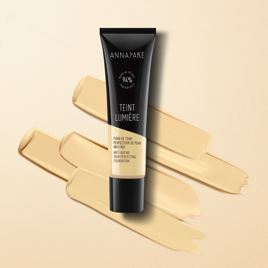 TEINT LUMIÈRE Anti-ageing skin perfecting foundation