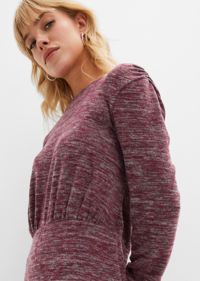 Strickkleid mit Rückenausschnitt