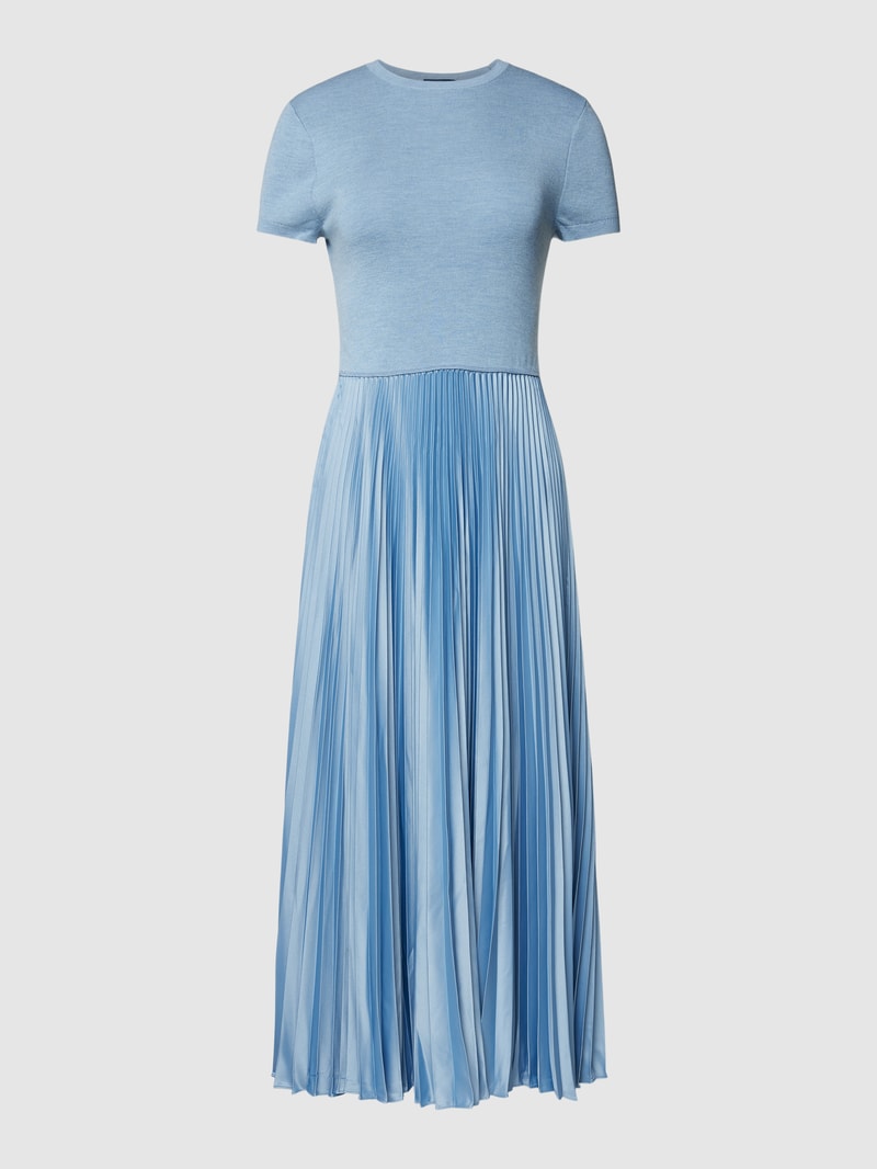 Midikleid mit Plisseefalten in bleu