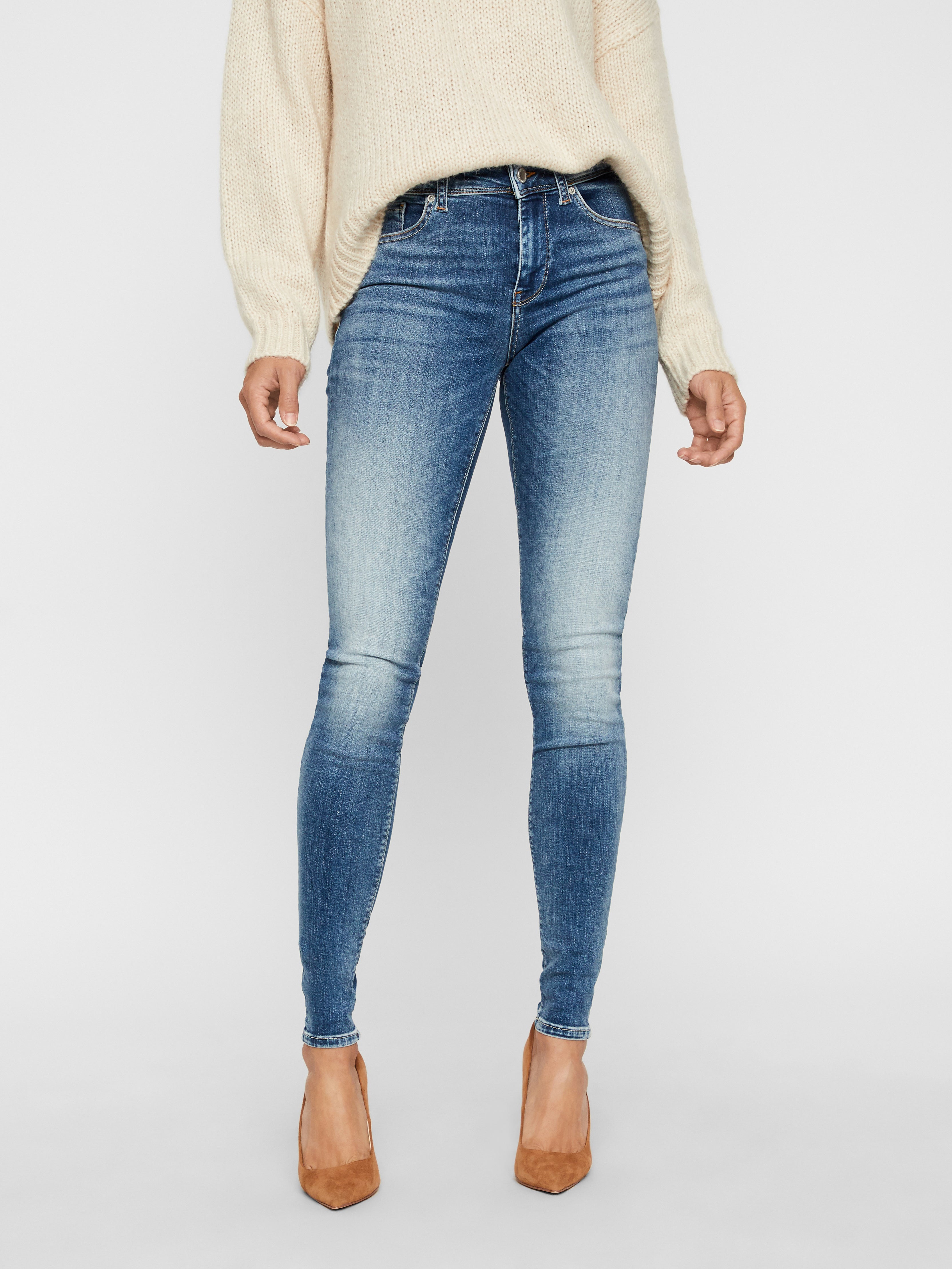 VMLUX Mid Rise Slim Fit Jeans