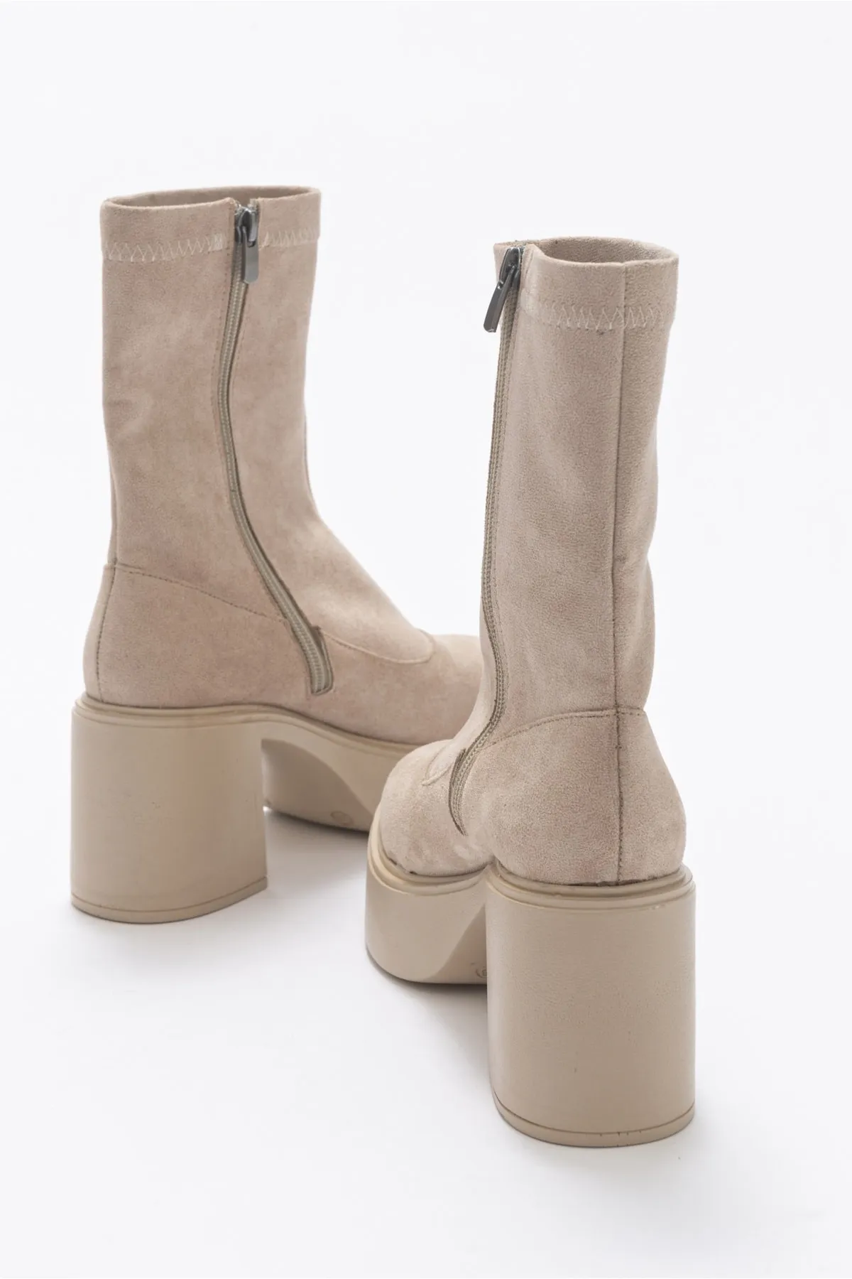 LuviShoes  Mohnbeige Wildleder-Damenstiefel