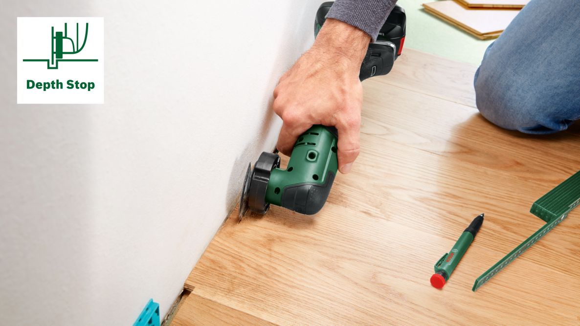 Bosch Green 0603105000 UniversalMulti 18V-32 bežični set višenamjenskog alata bez baterija i punjača u kutiji