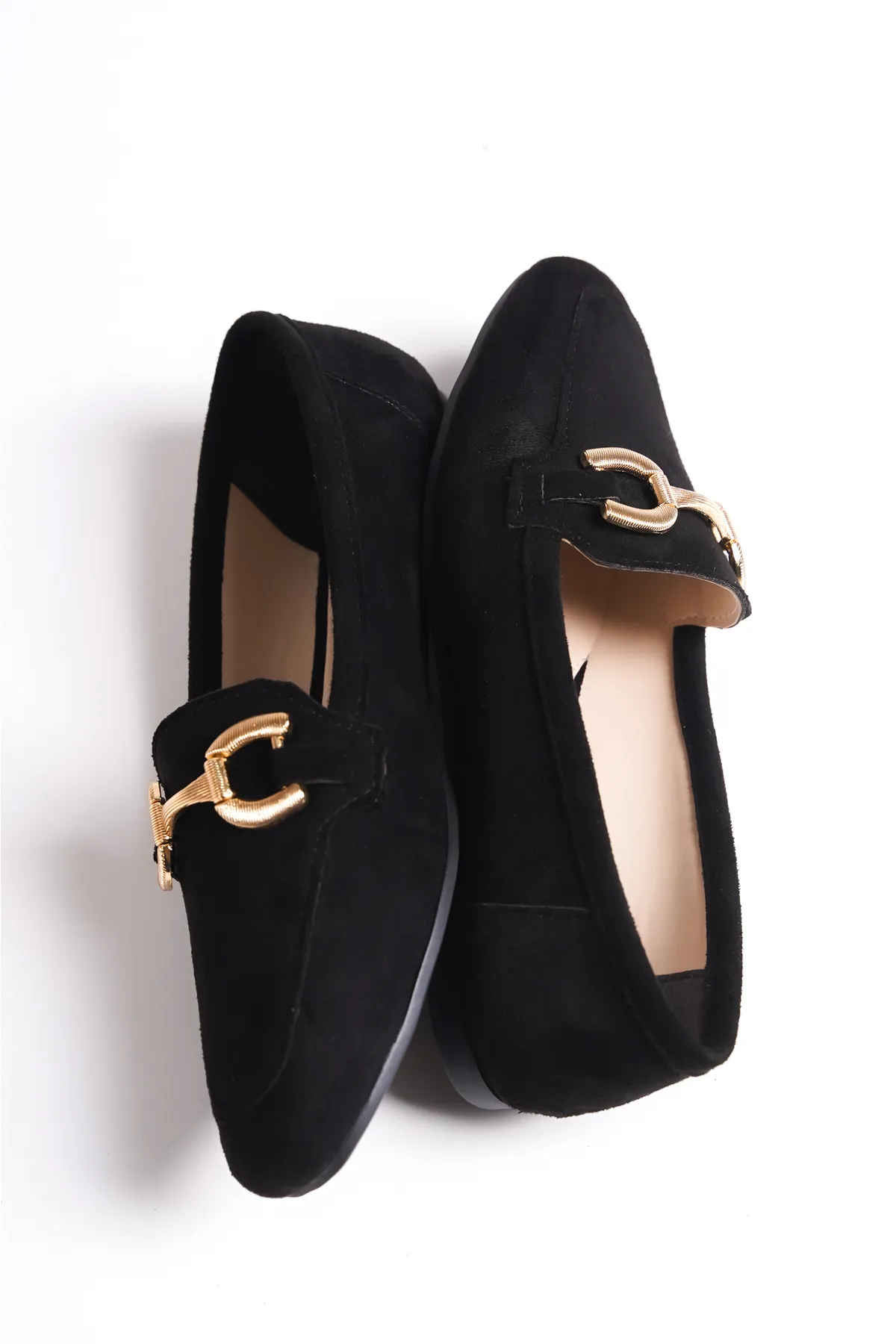 Capone Outfitters  Damen-Loafer mit Schnallenzubehör vorne
