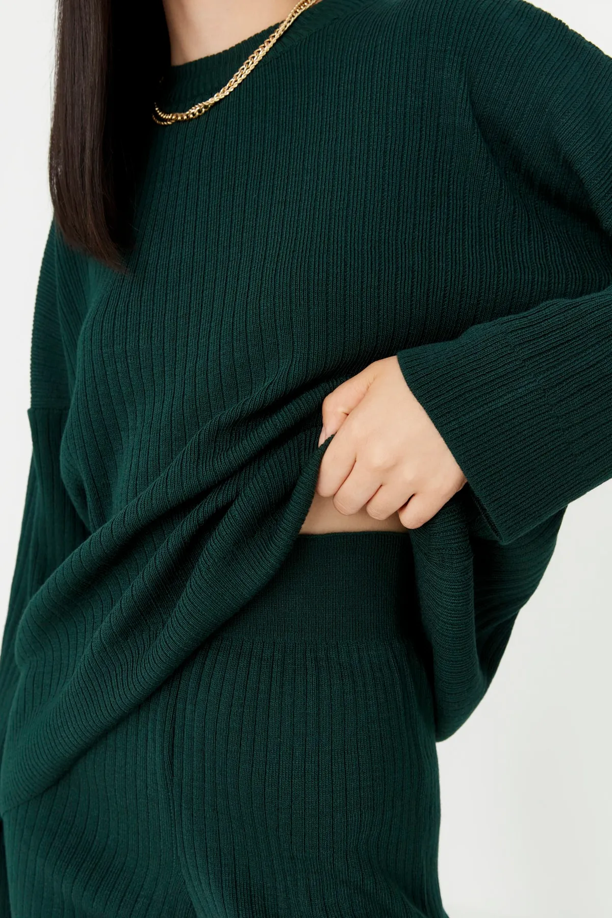 Trendyol Collection  Smaragdgrünes Strickoberteil- und -unterteil-Set mit Rundhalsausschnitt TWOSS20AU0084