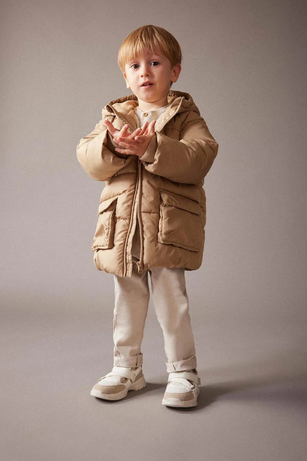 DeFacto  Pufferjacke mit Kapuze und Fleecefutter für Baby Jungen A2212a523wn
