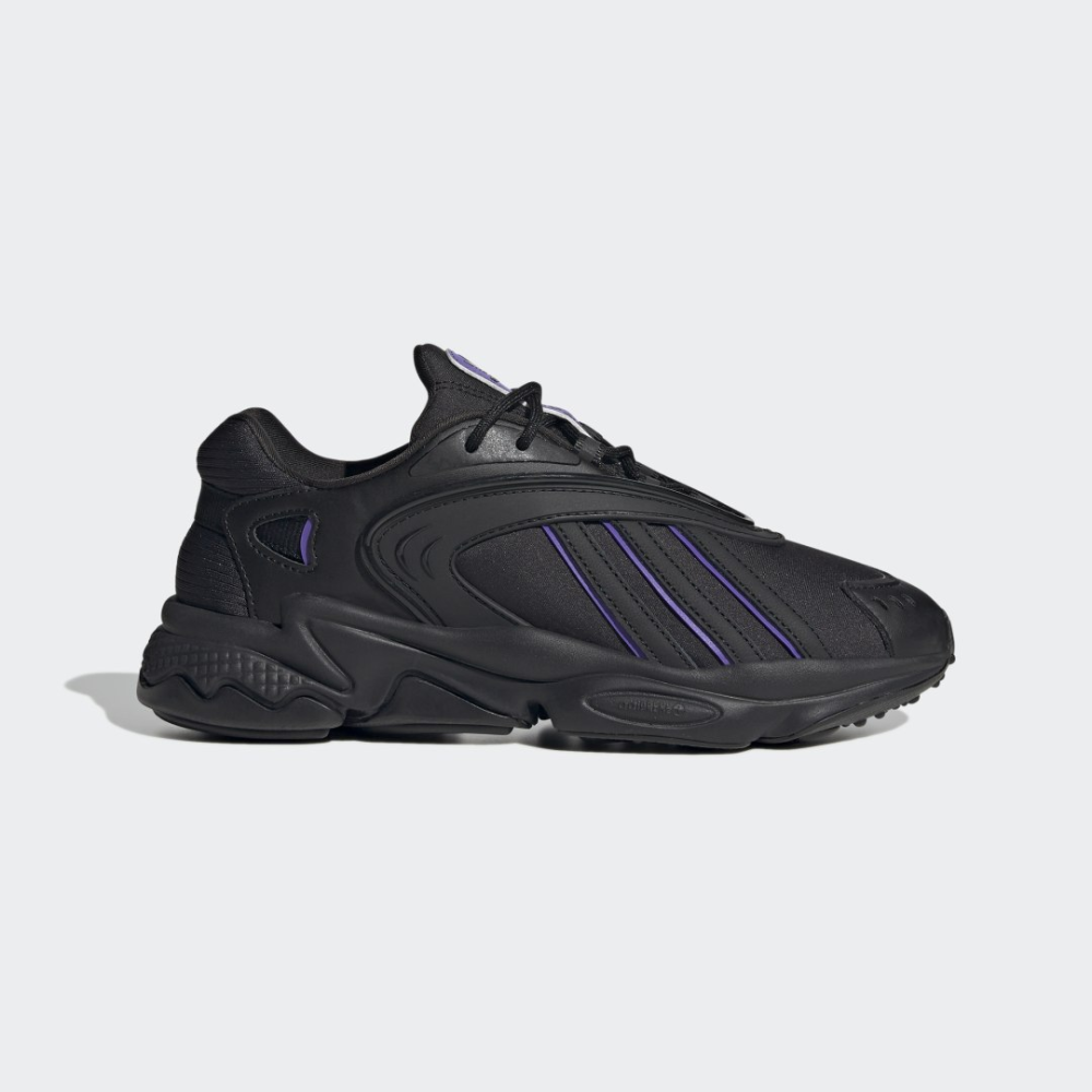 adidas Oztral W HQ4473 / schwarz