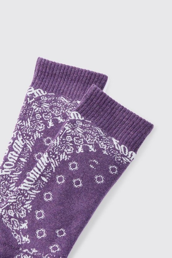 Socken mit Bandana-Print