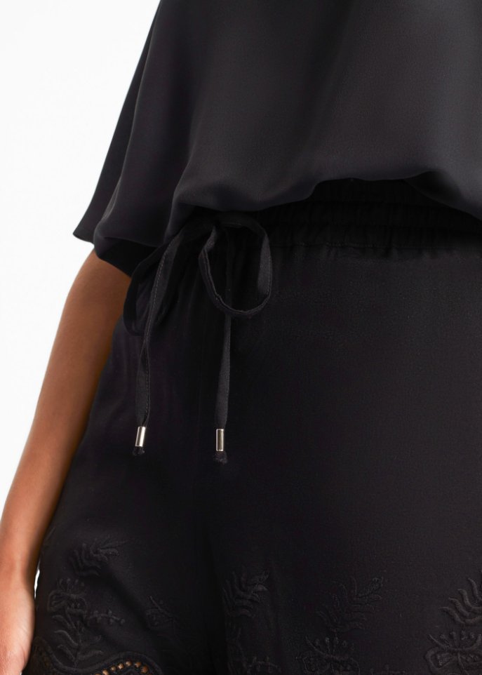 Shorts mit Spitze