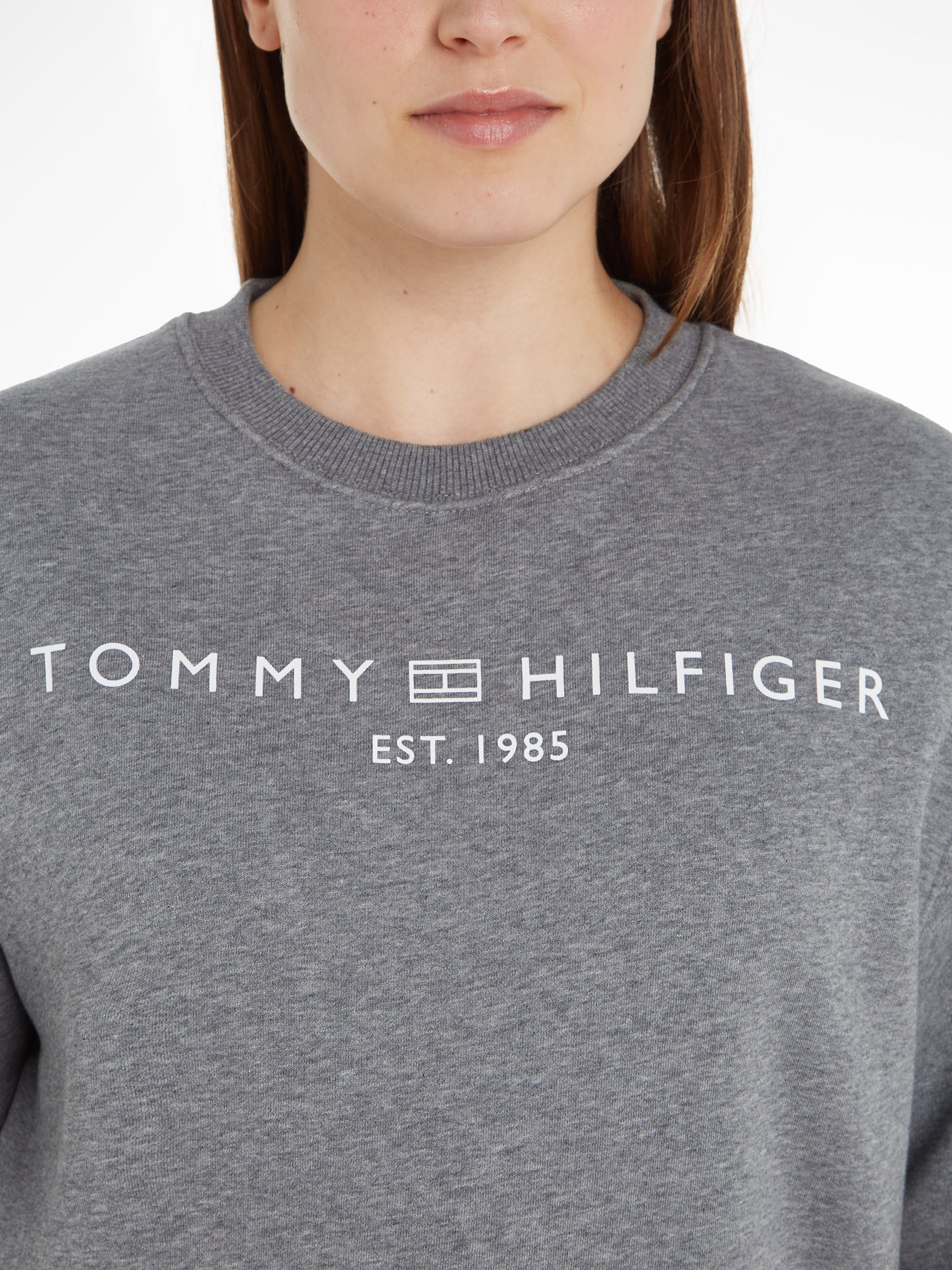 Tommy Hilfiger Sweatshirt MDRN REG CORP LOGO C-NK SWTSHRT mit Logoschriftzug