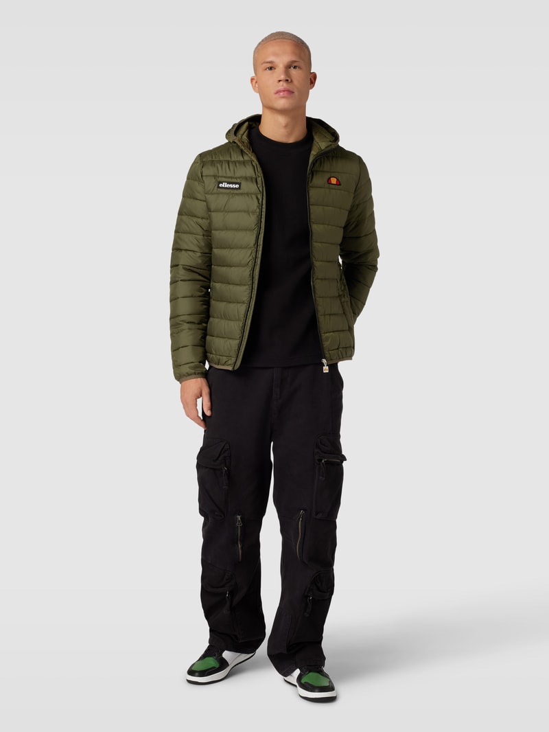 Steppjacke mit Kapuze Modell 'LOMBARDY' in olivgrün