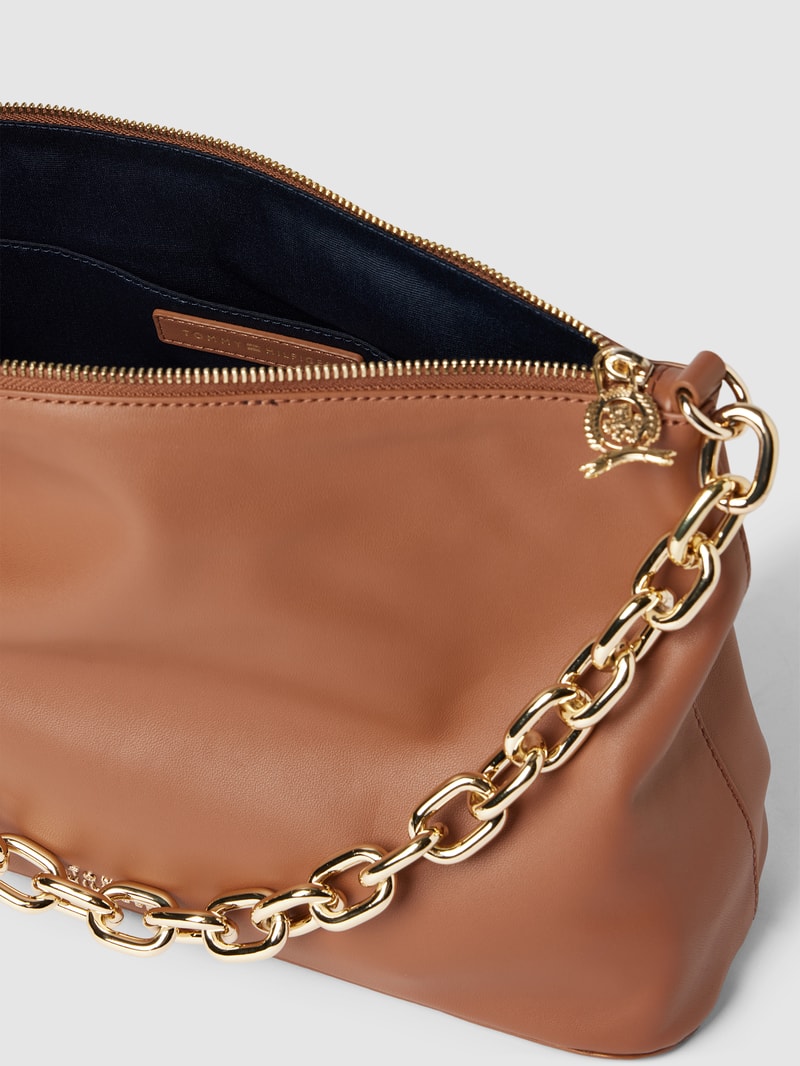 Handtasche mit Henkel in metallic in cognac
