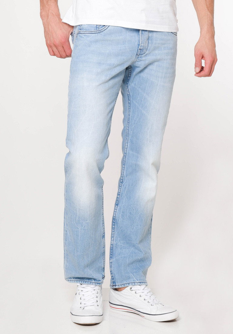 AMBRR  Jeans délavé coupe droite