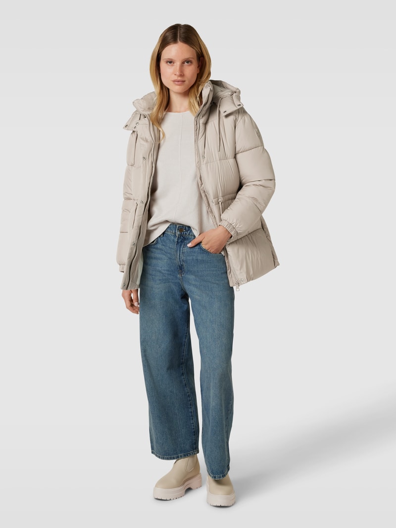 Steppjacke mit Kapuze in beige