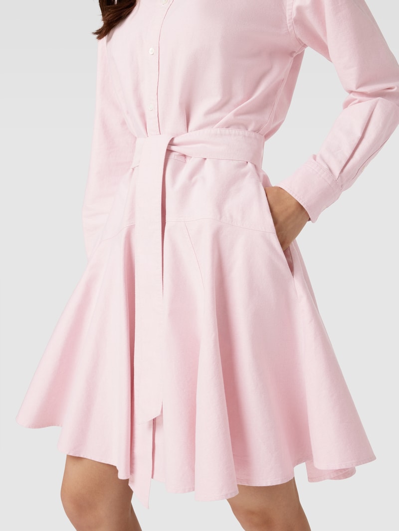Knielanges Kleid mit Label-Stitching in pink
