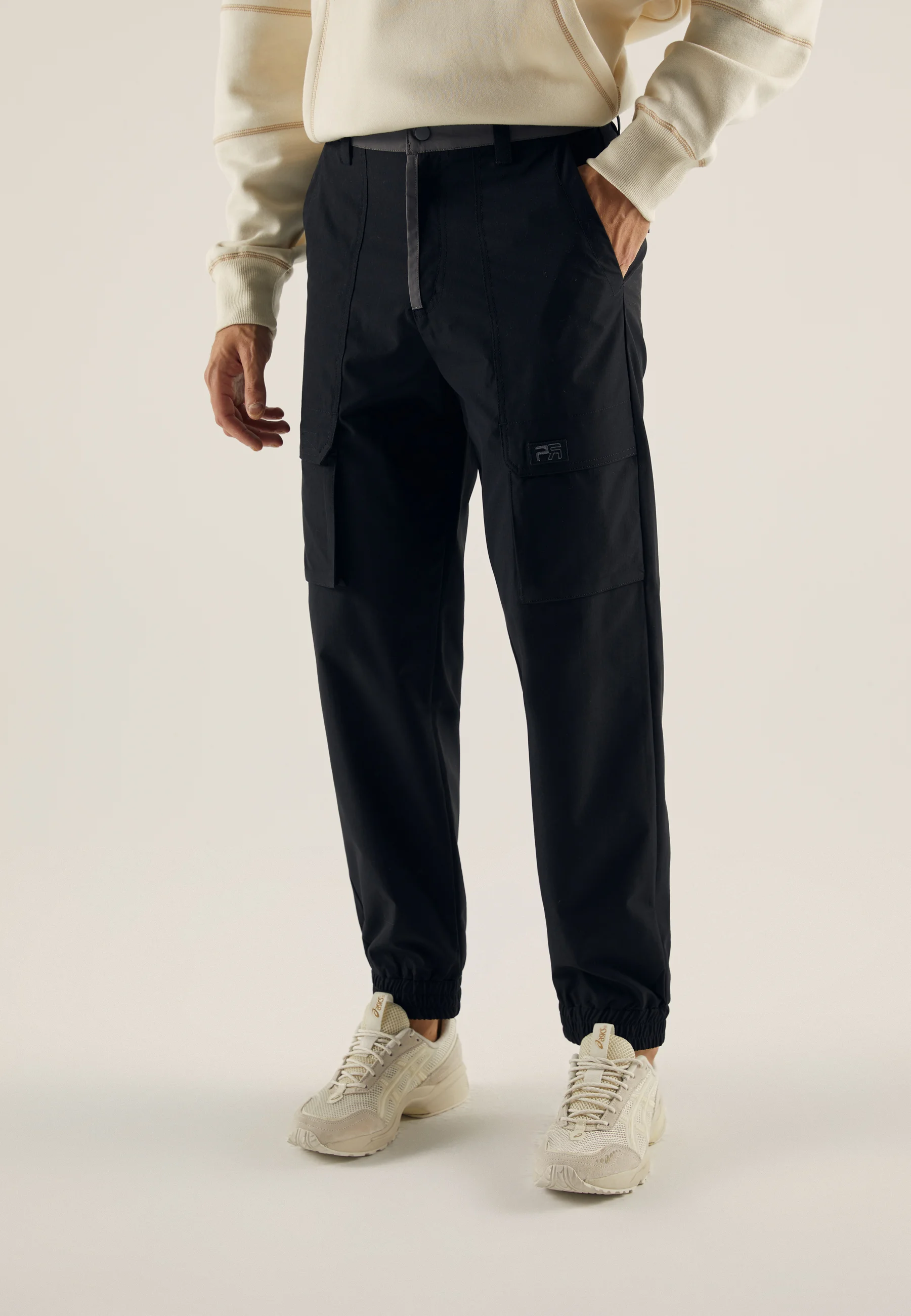 Pantalones cargo Pier One