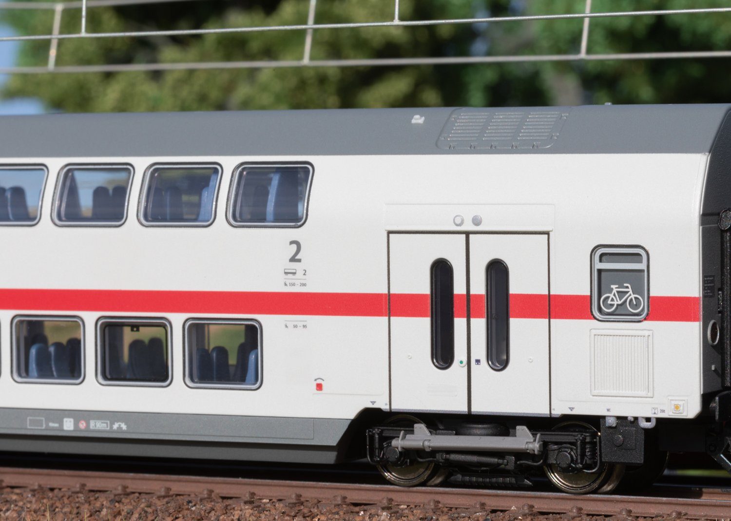 Märklin Personenwagen IC2 Doppelstock-Mittelwagen DBpza 682.2, 2. Klasse - 43490, Spur H0, Made in Europe