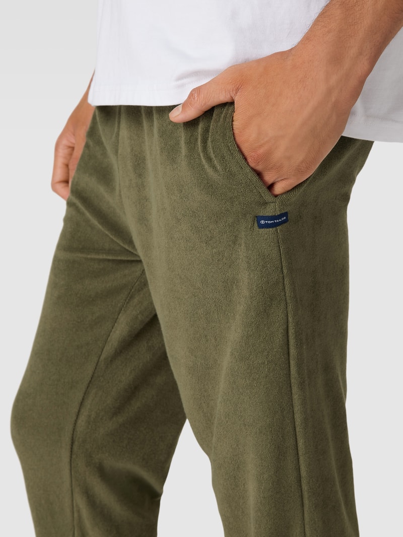 Sweatpants mit Tunnelzug Modell 'MIX IT UP! TERRY' in olivgrün