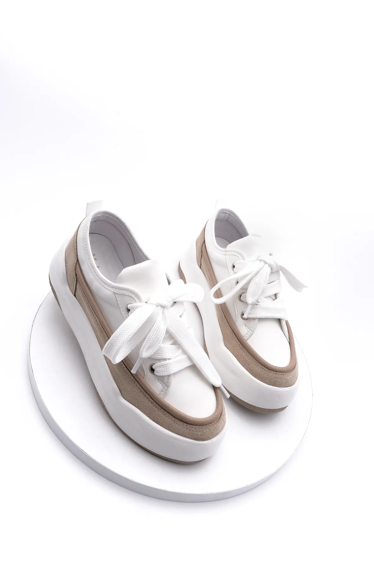 Marjin  Damen Sneaker Schnürer Dicke Sohle Sportschuhe Aresva Beige