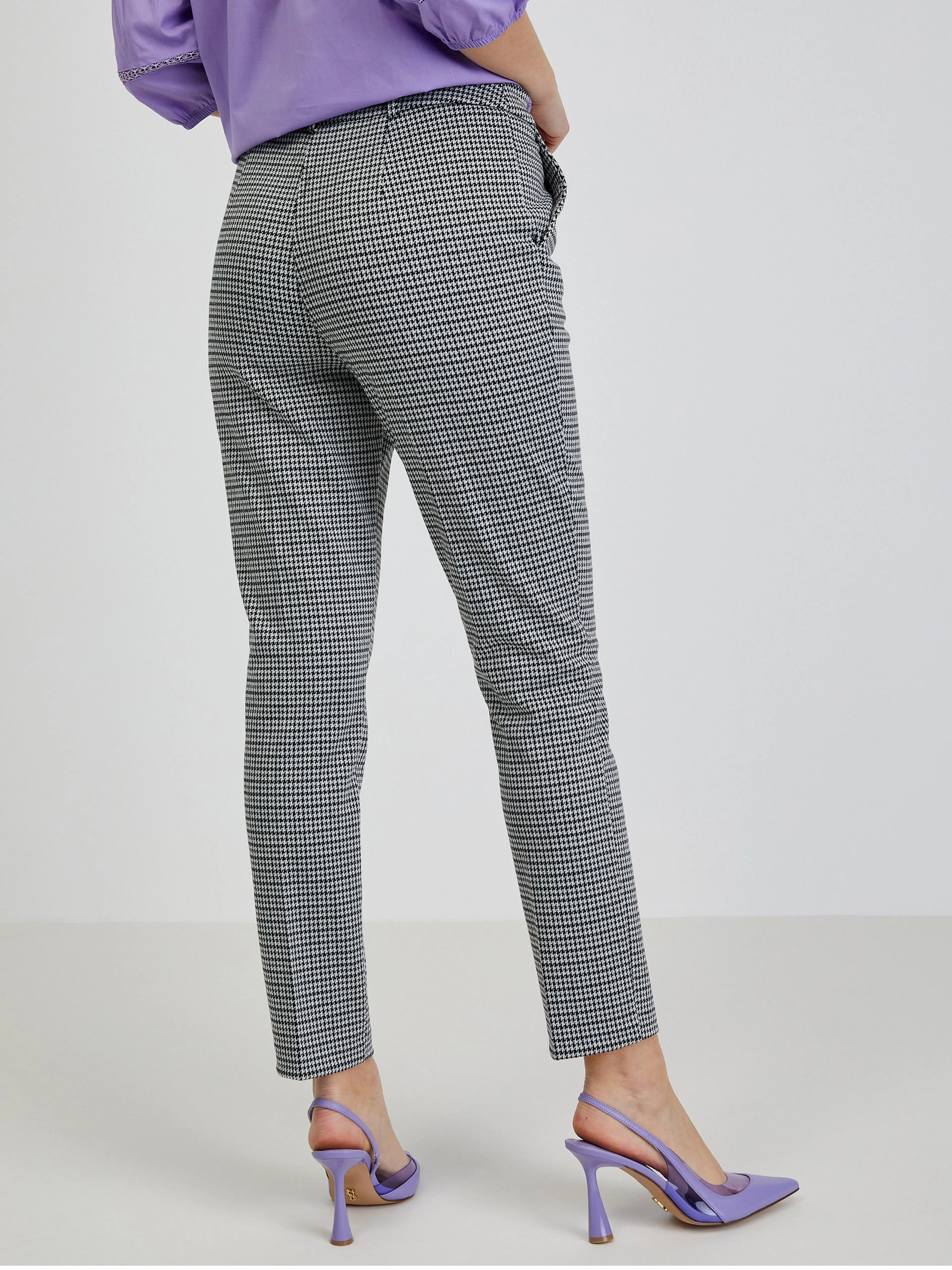 Weiß-schwarze gemusterte Damenhose ORSAY