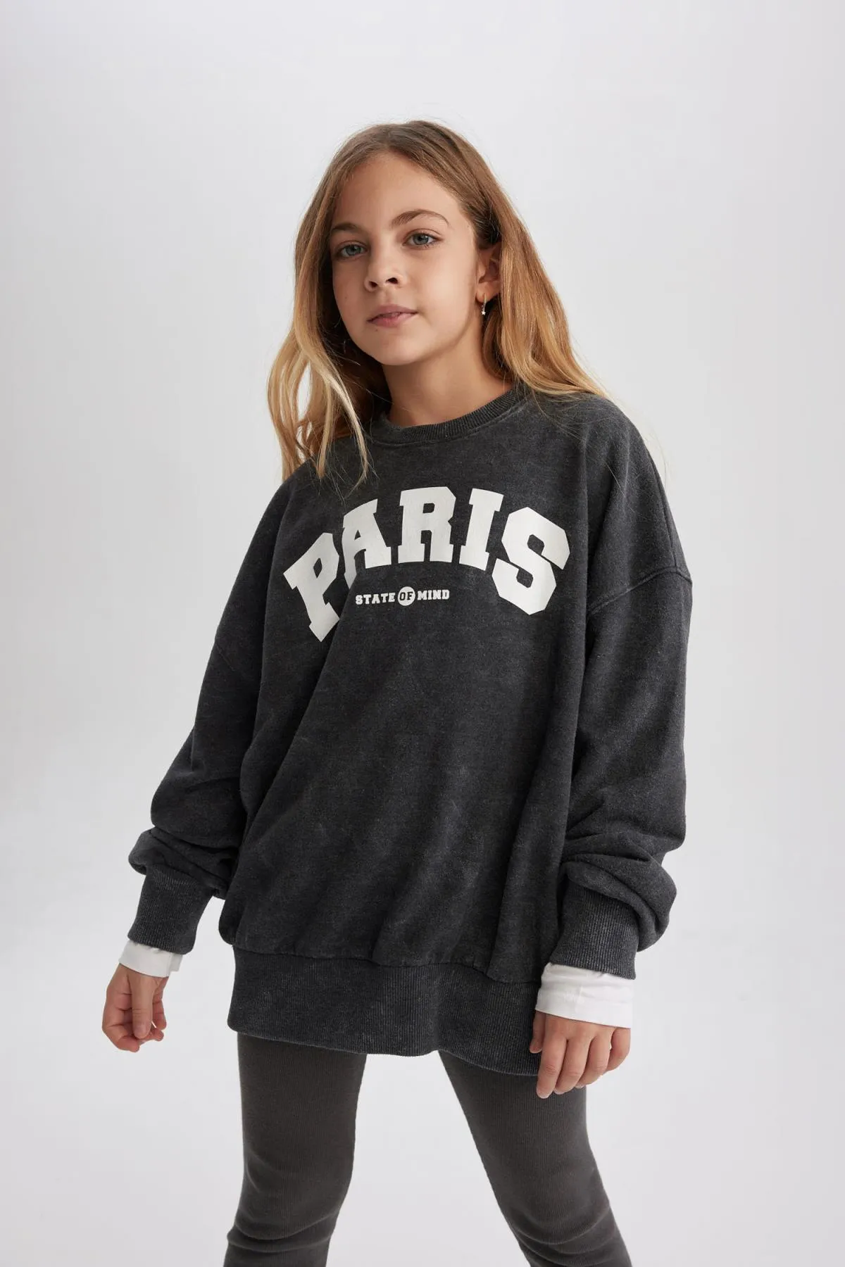 DeFacto  Bedrucktes, dickes Mädchen-Sweatshirt mit Rundhalsausschnitt und weicher flauschiger Innenseite in Oversize-Passform
