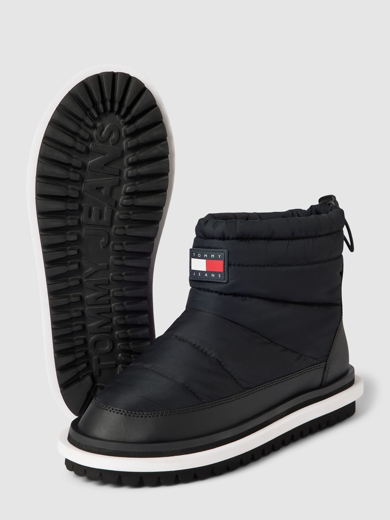 Stiefel mit Leder-Anteil in schwarz