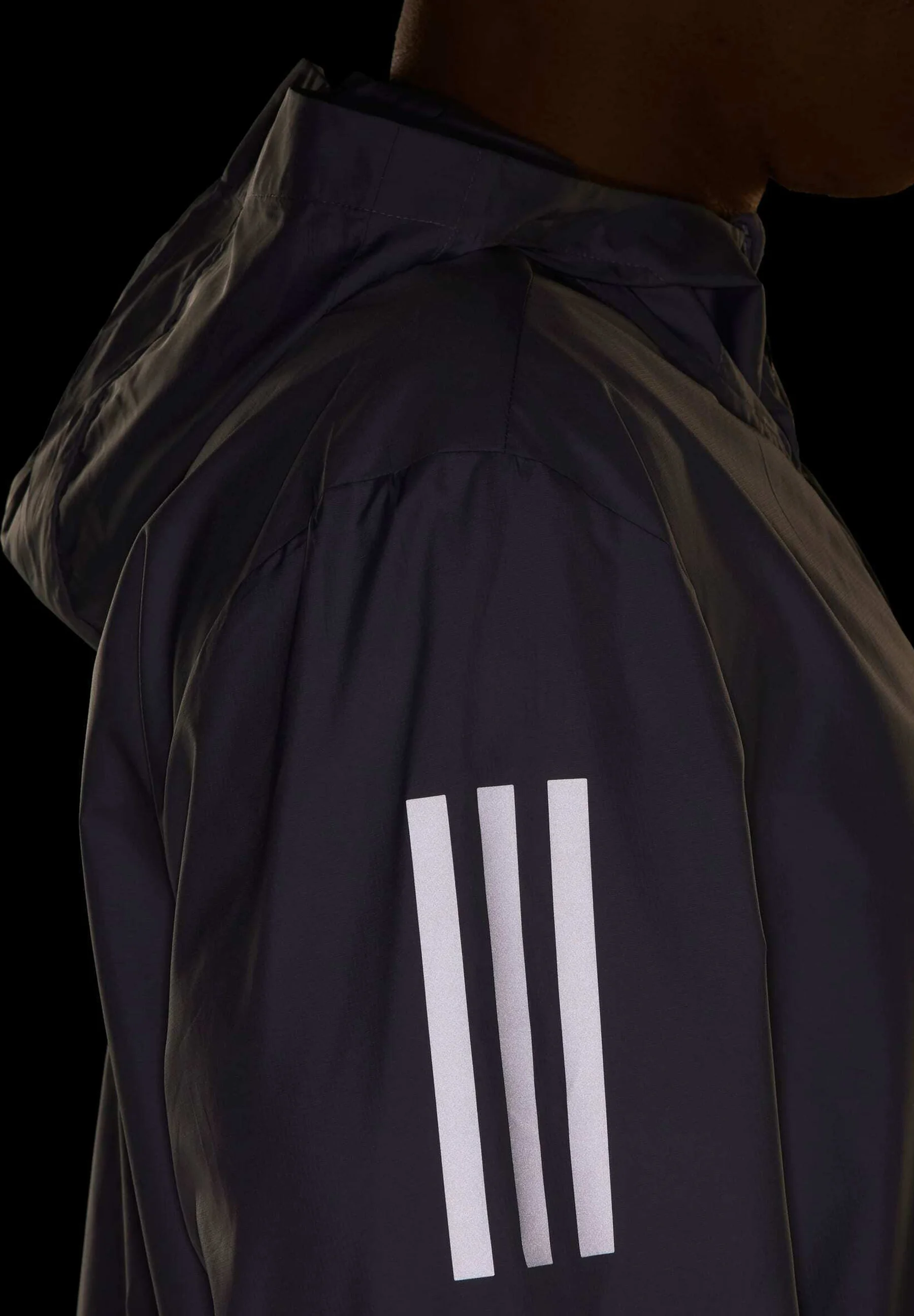 adidas Performance OWN THE RUN - Cortavientos