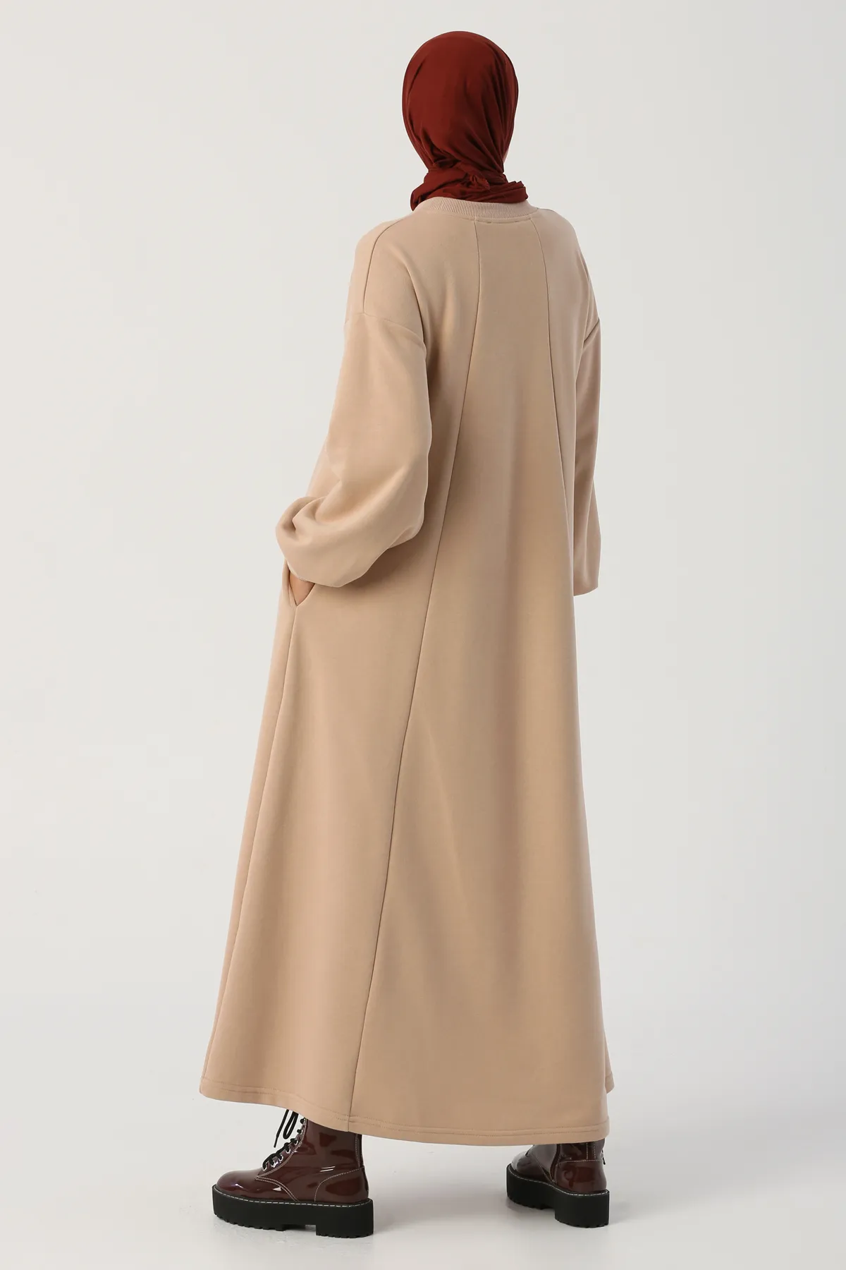 ALLDAY  Beigefarbenes, ausgestelltes Kleid mit Seitentaschen