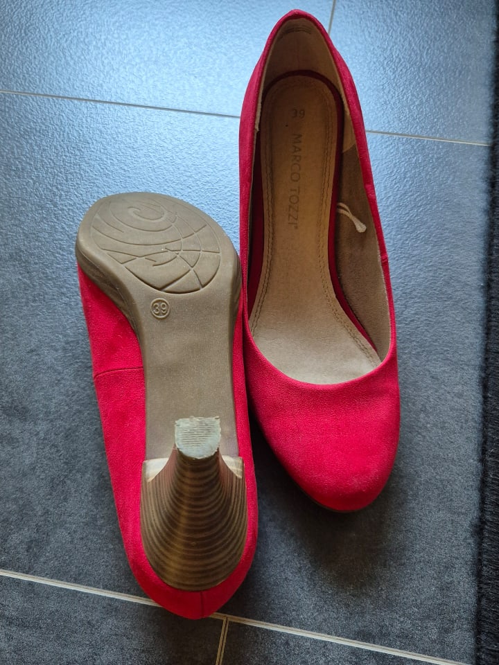 Marco Tozzi Pumps in Rot günstig kaufen 39