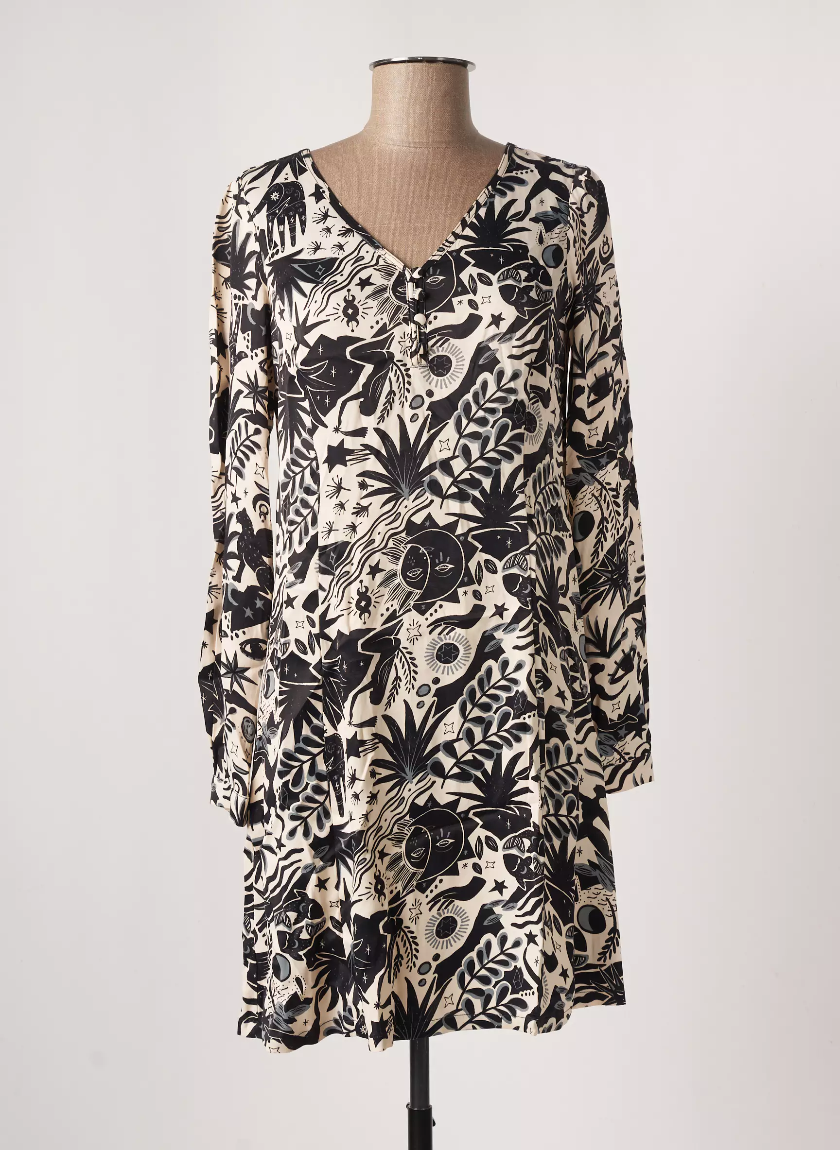 Surkana Robes Courtes Femme couleur noir