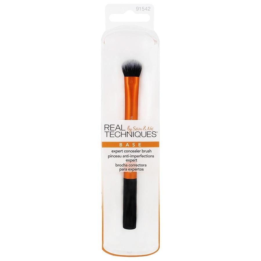 Base Expert Concealer Brush